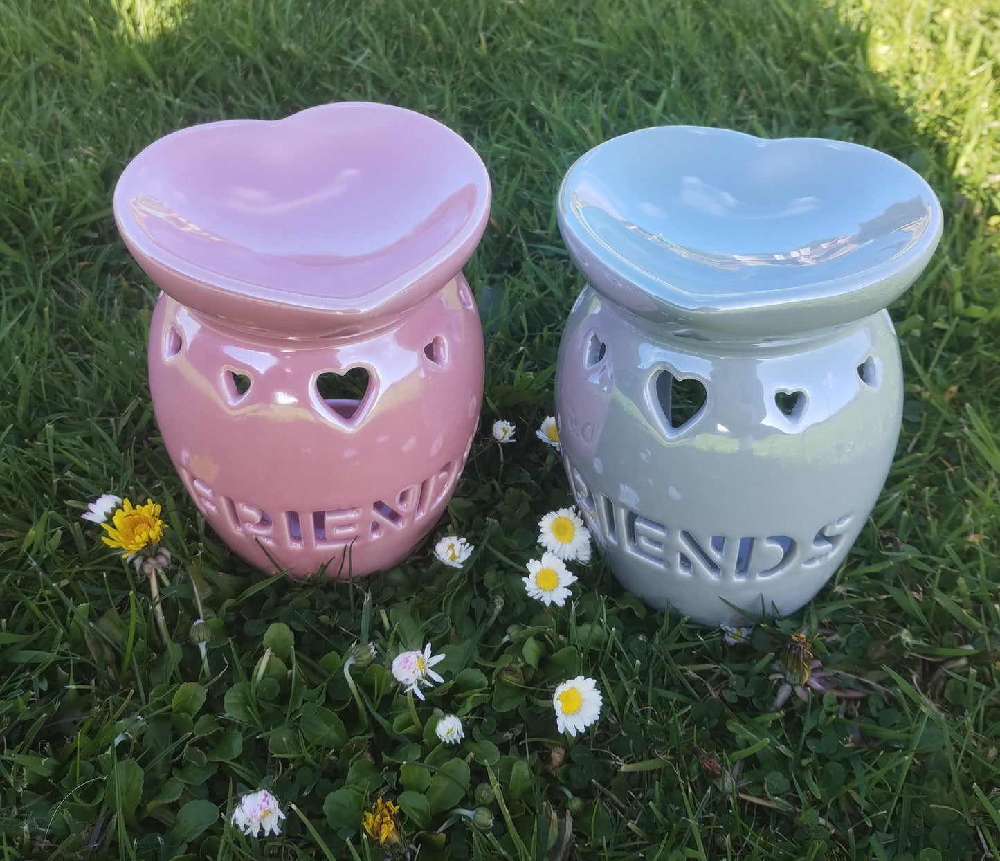 Friends Oil Burner & Wax Warmer | Pink Lustre Ceramic | Heart Cutout