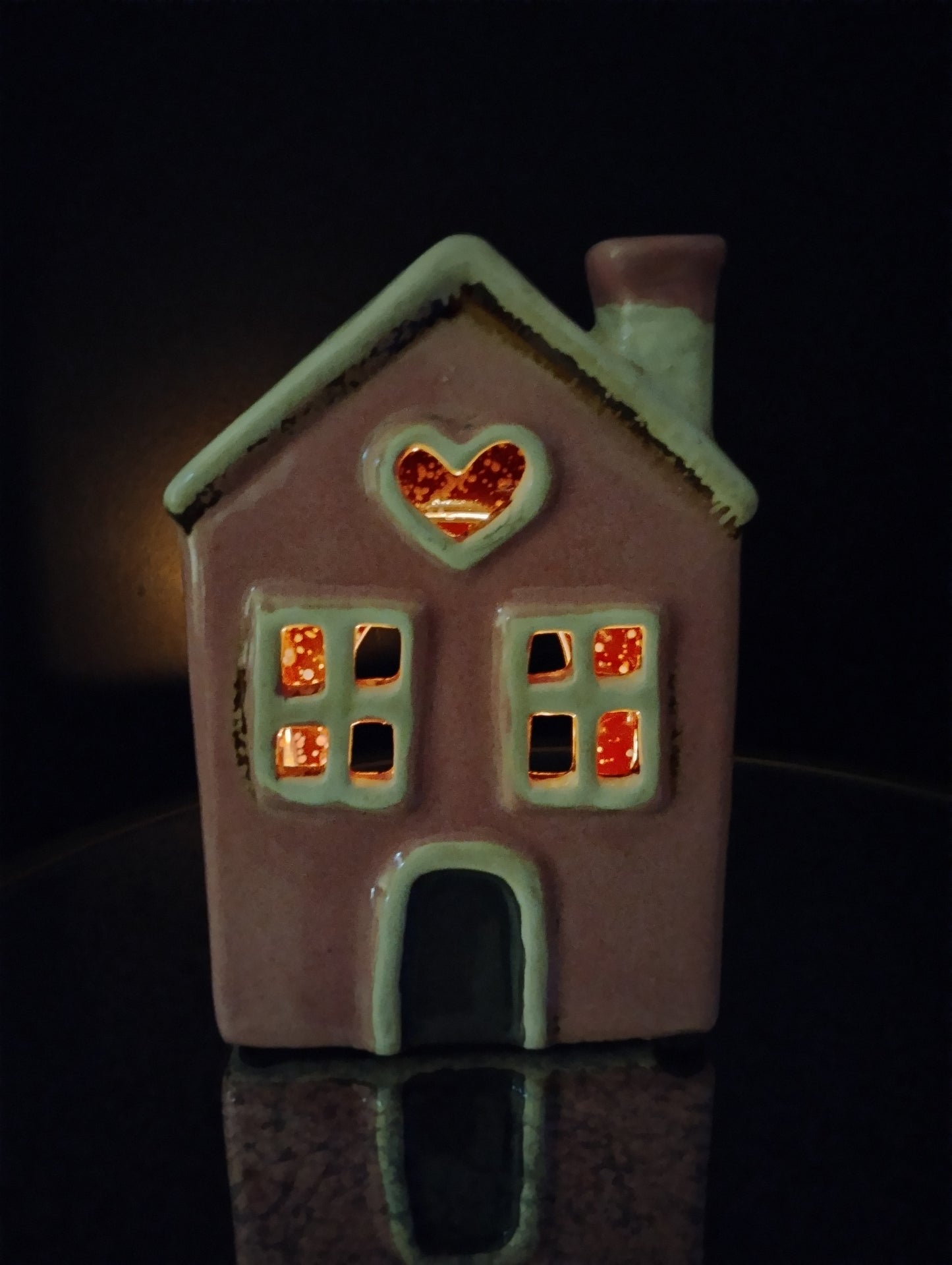 Pink Pottery House Wax Warmer | Sliabh Candles | Handpainted Wax & Oil Burner . 