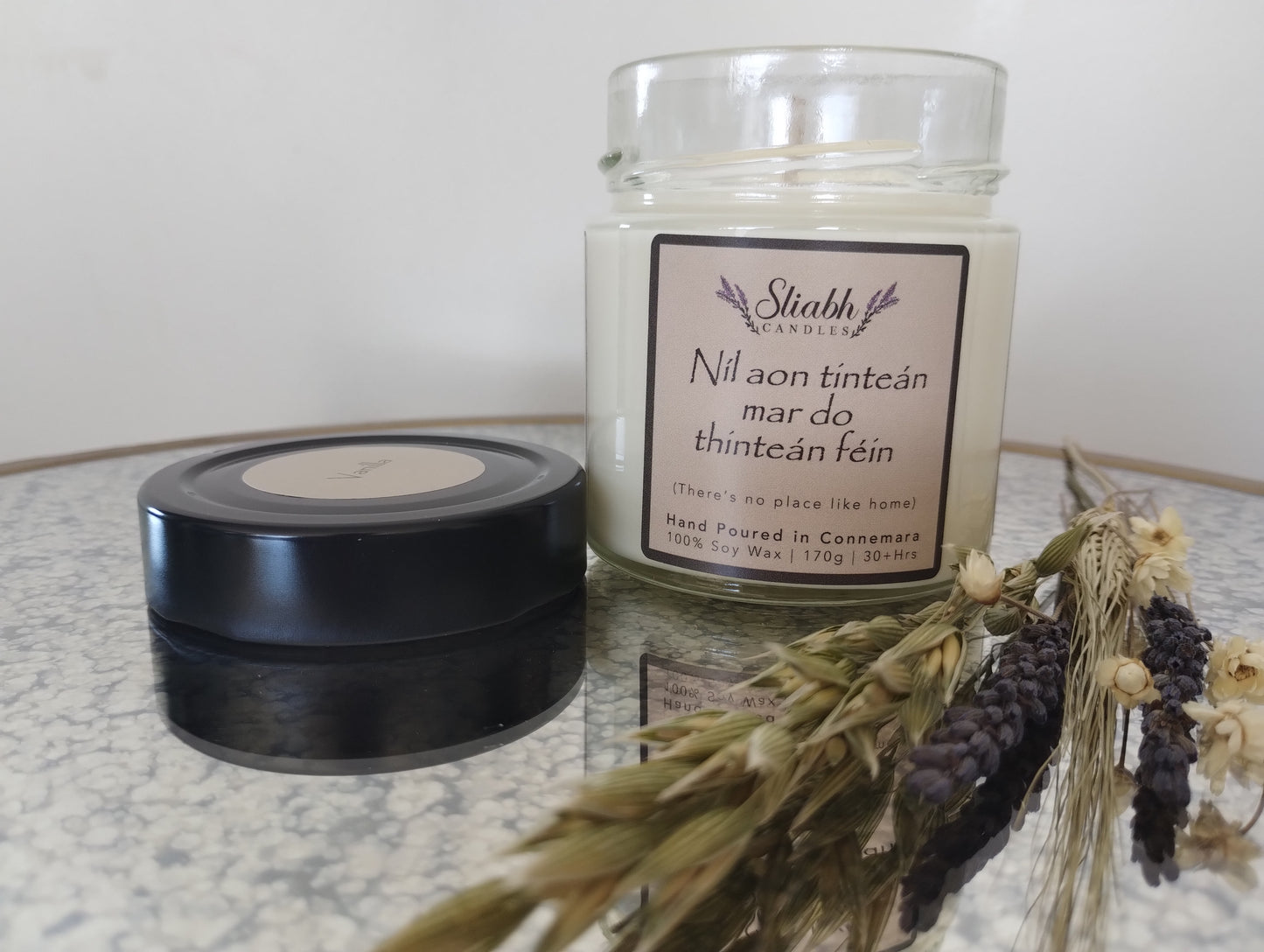 There's no place like home | Níl aon tinteán mar do thinteán féin | Irish Soy Wax Candle