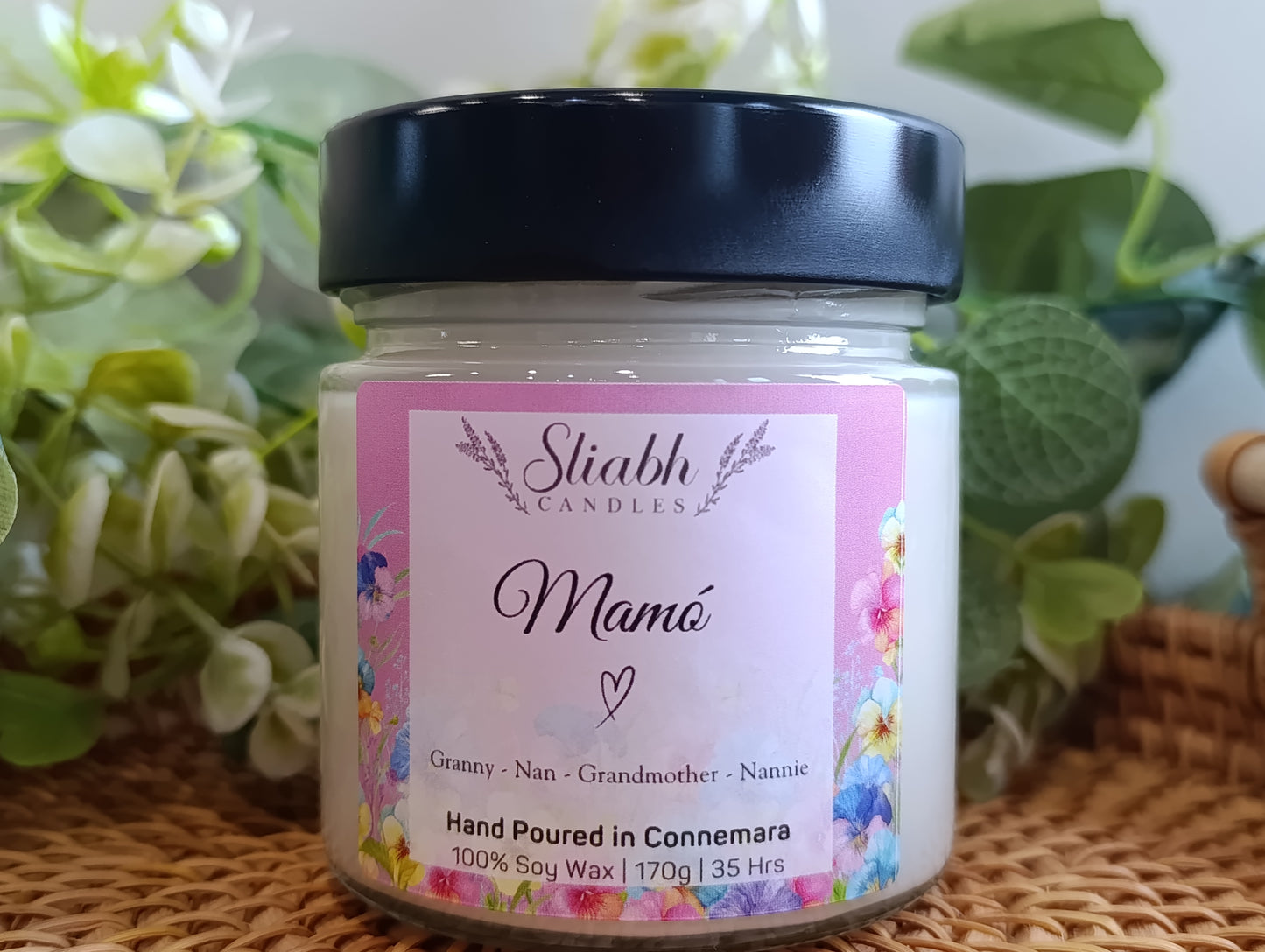 Mamó Soy Candle & Irish Card Gift Set – Damson Plum & Rose | Gift for Grandmother