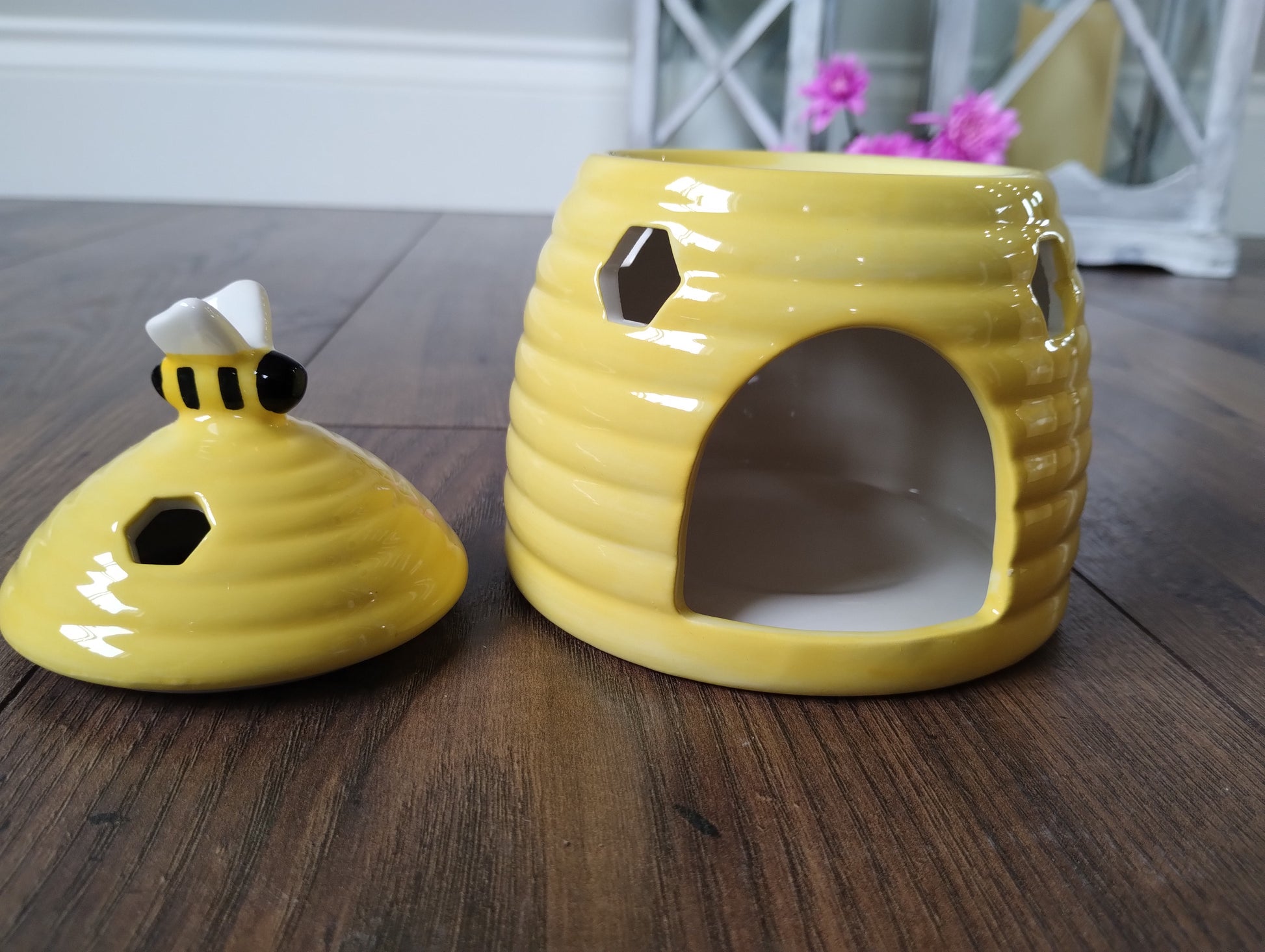 Sliabh Candles Beehive Oil & Wax Ceramic Burner