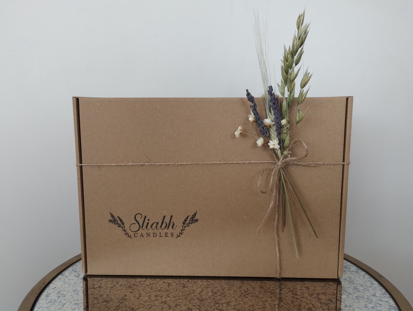 Strawberry Gift Box Set |  Wax Melt Burner | Strawberry & Rhubarb Soy Wax Melts