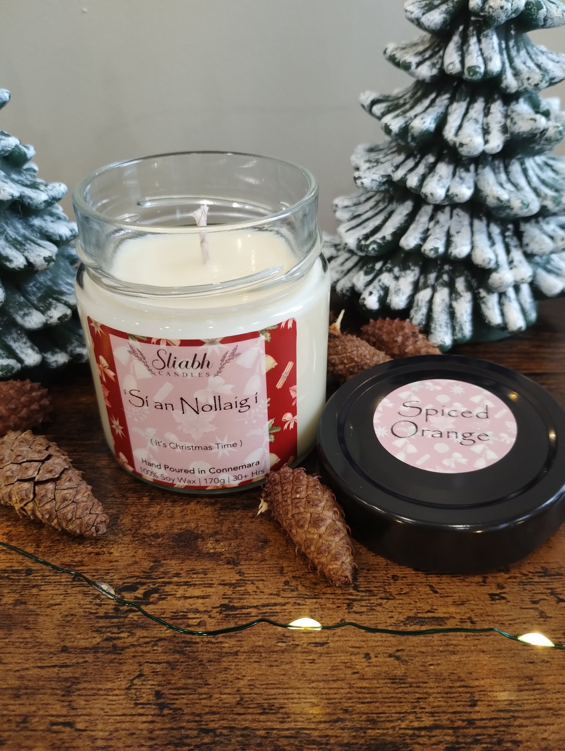 Christmas soy wax candle. Handmade in Ireland. 