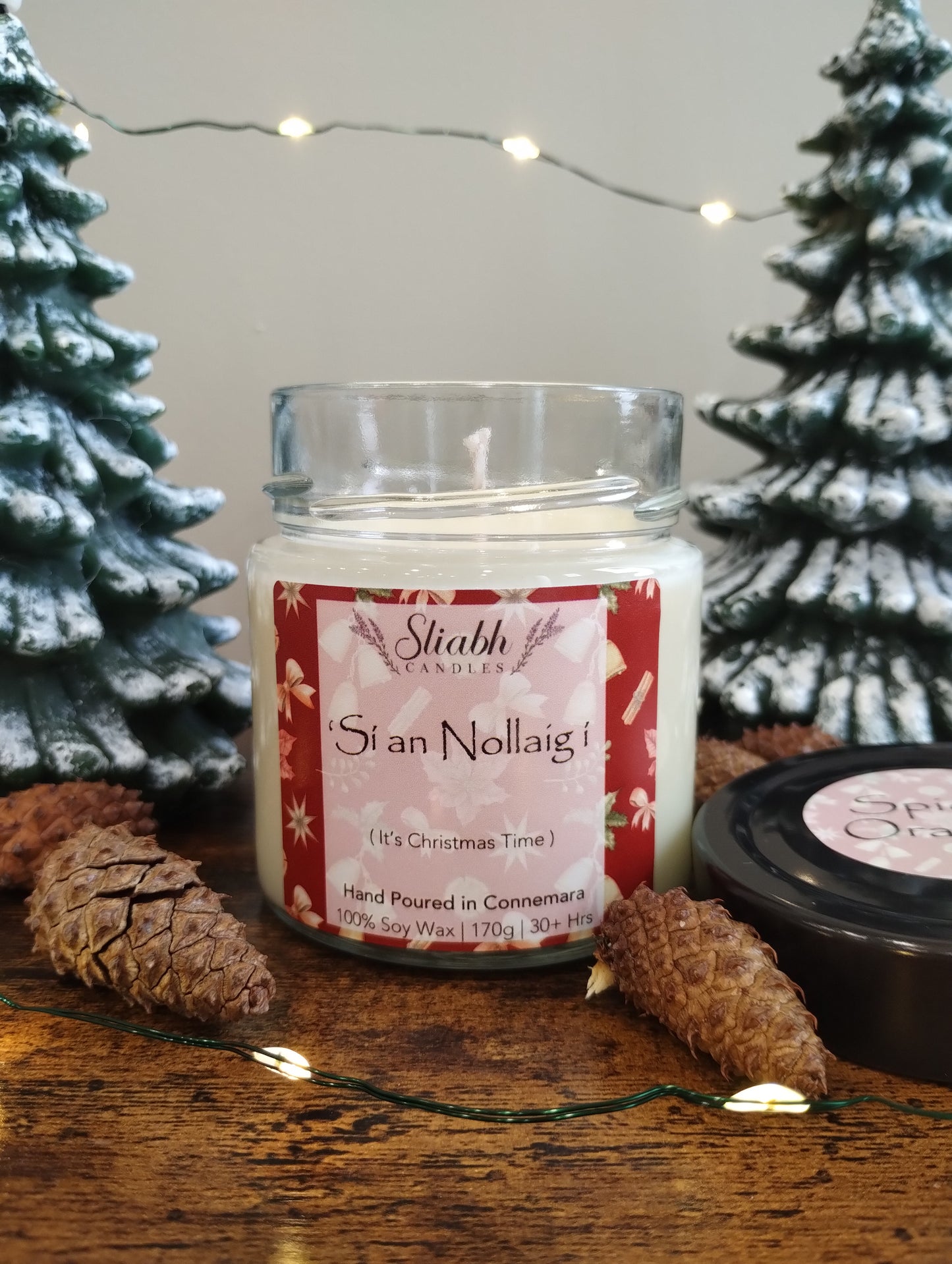 Christmas soy wax candle. Handmade in Ireland. 