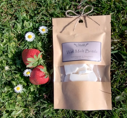 Strawberry Gift Box Set |  Wax Melt Burner | Strawberry & Rhubarb Soy Wax Melts