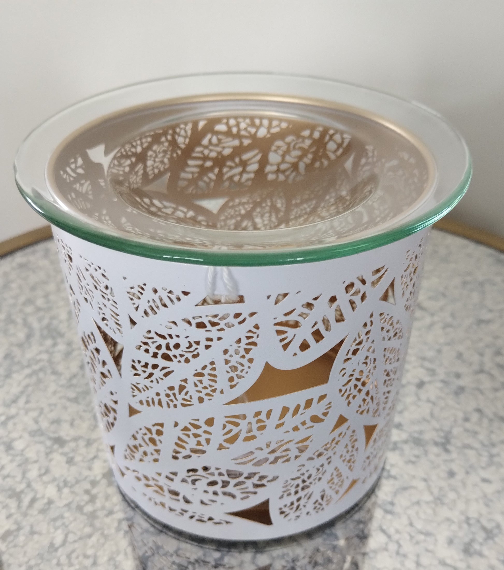 Metal Oil & Wax Burner | White & Gold Leaves cutout design | Candle Holder