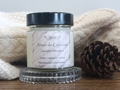 Aimsir do Gheansaí – Cosy Autumn Soy Wax Candle